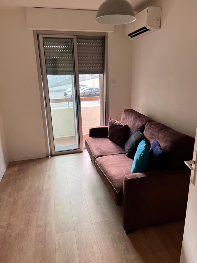 Superbe Appartement Au Bord De Plage Cros De Cagnes Ngoại thất bức ảnh