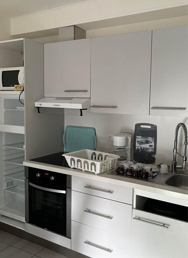Superbe Appartement Au Bord De Plage Cros De Cagnes Ngoại thất bức ảnh