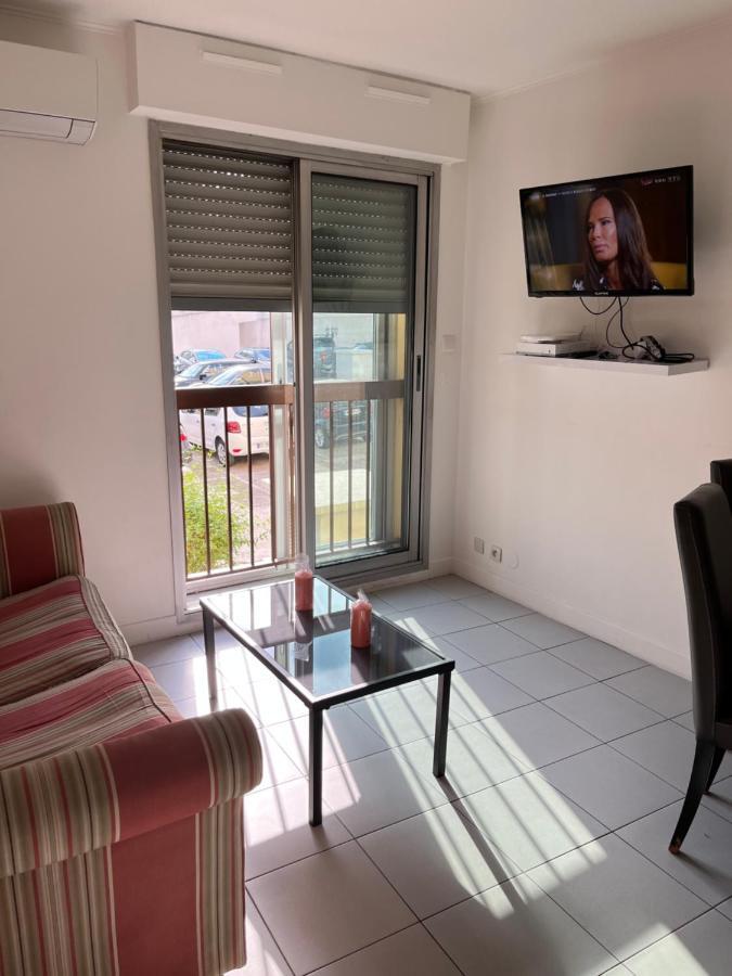 Superbe Appartement Au Bord De Plage Cros De Cagnes Ngoại thất bức ảnh